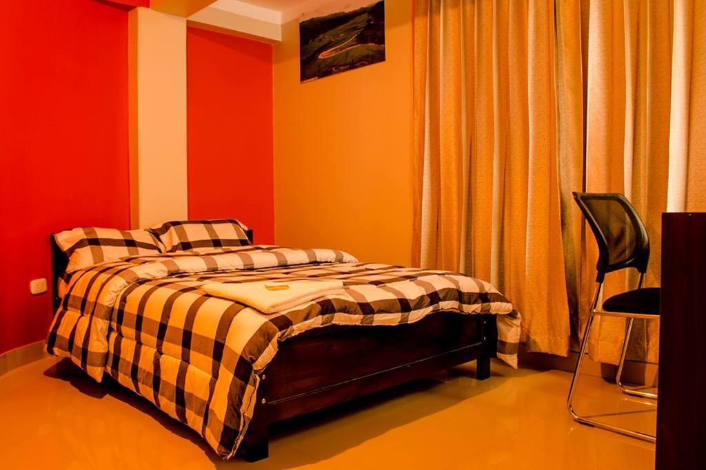 Buenas Noches Hostal Chachapoyas Exteriör bild